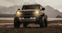 В Россию едет «дикий» Ford Bronco Raptor 2025: 3,0-литровый V6 на 424 л.с., 10-ступенчатый «автомат», полный привод и максимальное оснащение